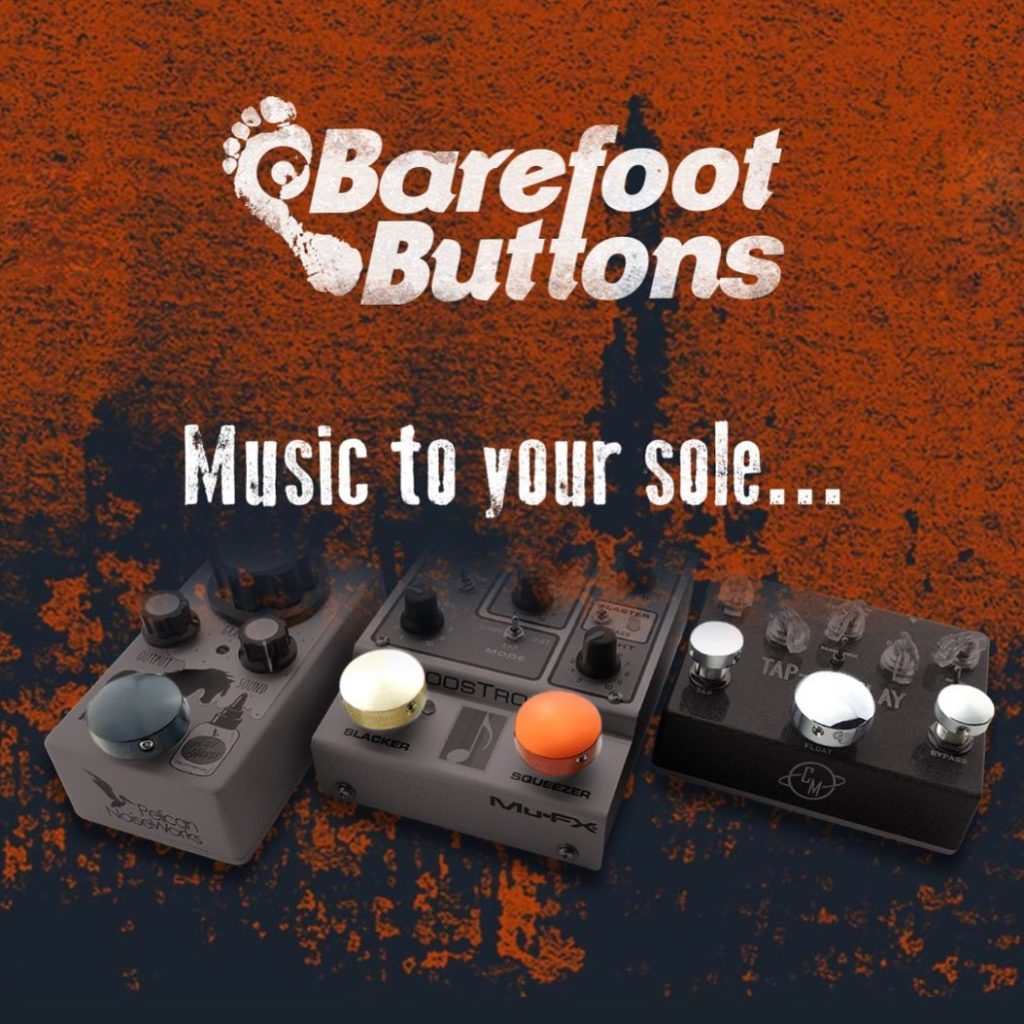 Barefoot Buttons | TONE BLUE