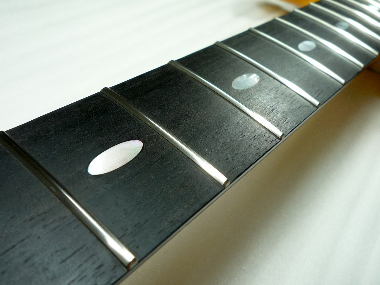 【北海道】エレキギターのフレット交換セットネックタイプ！ 楽器リペア、改造