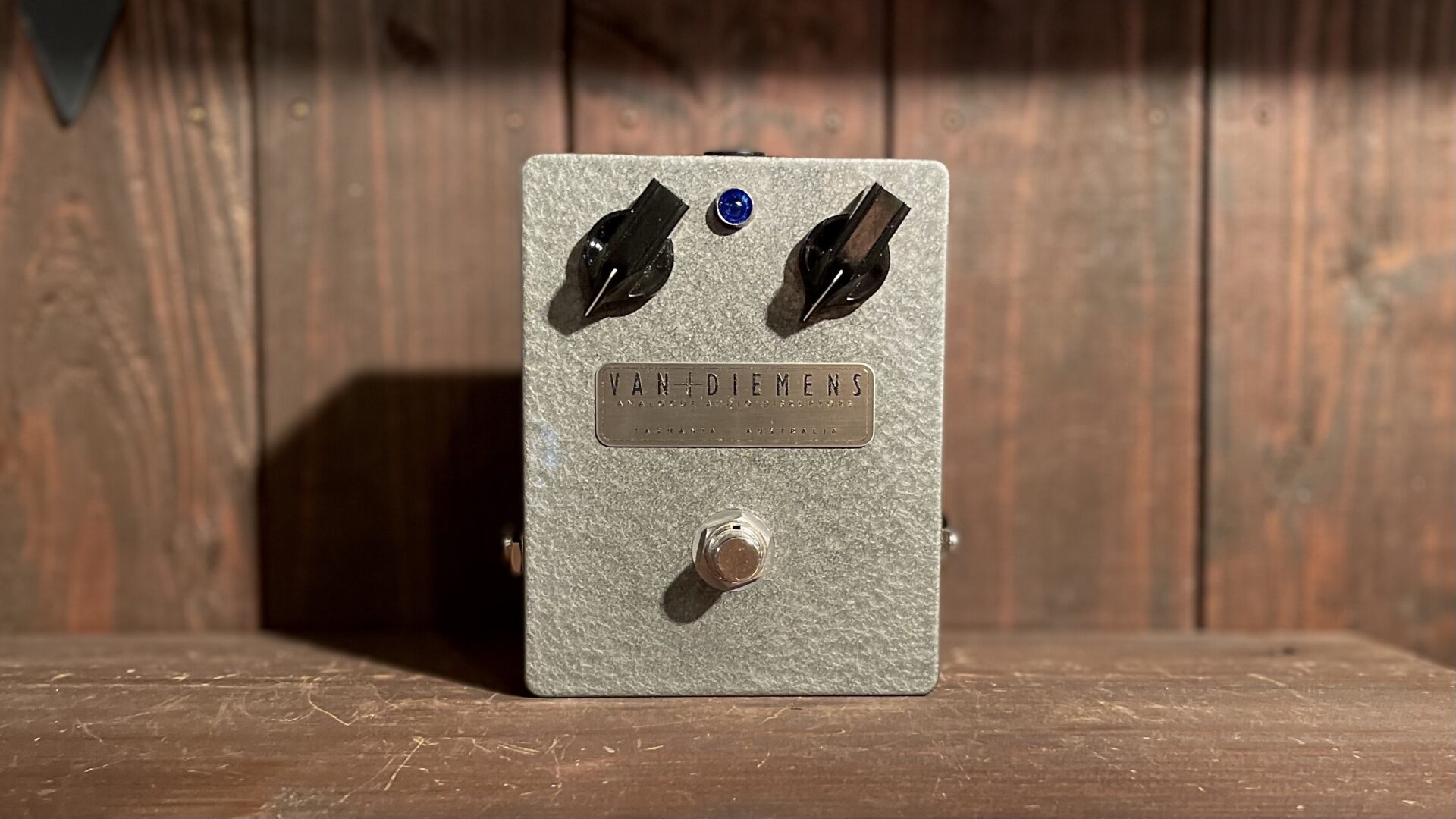 Van Diemens Analogue Audio Disruptors The Thylacine | TONE BLUE