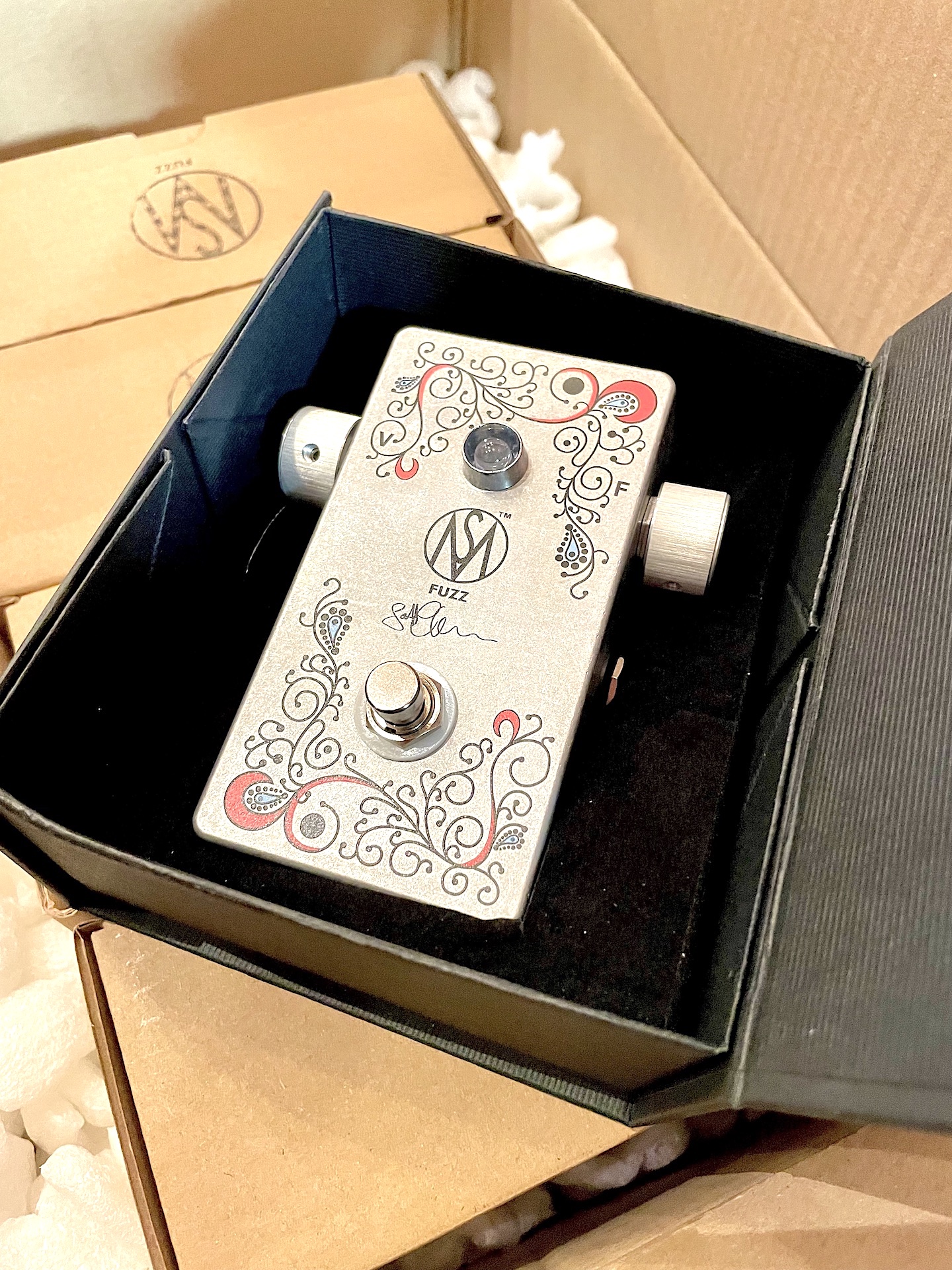 SM Pedals SM Fuzz Pedal | TONE BLUE