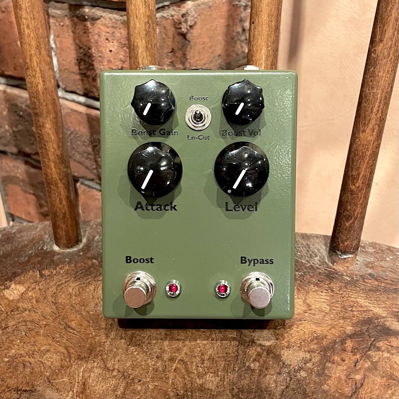 Cunningham Amps Dual Range Fuzz – RCA Germanium | TONE BLUE