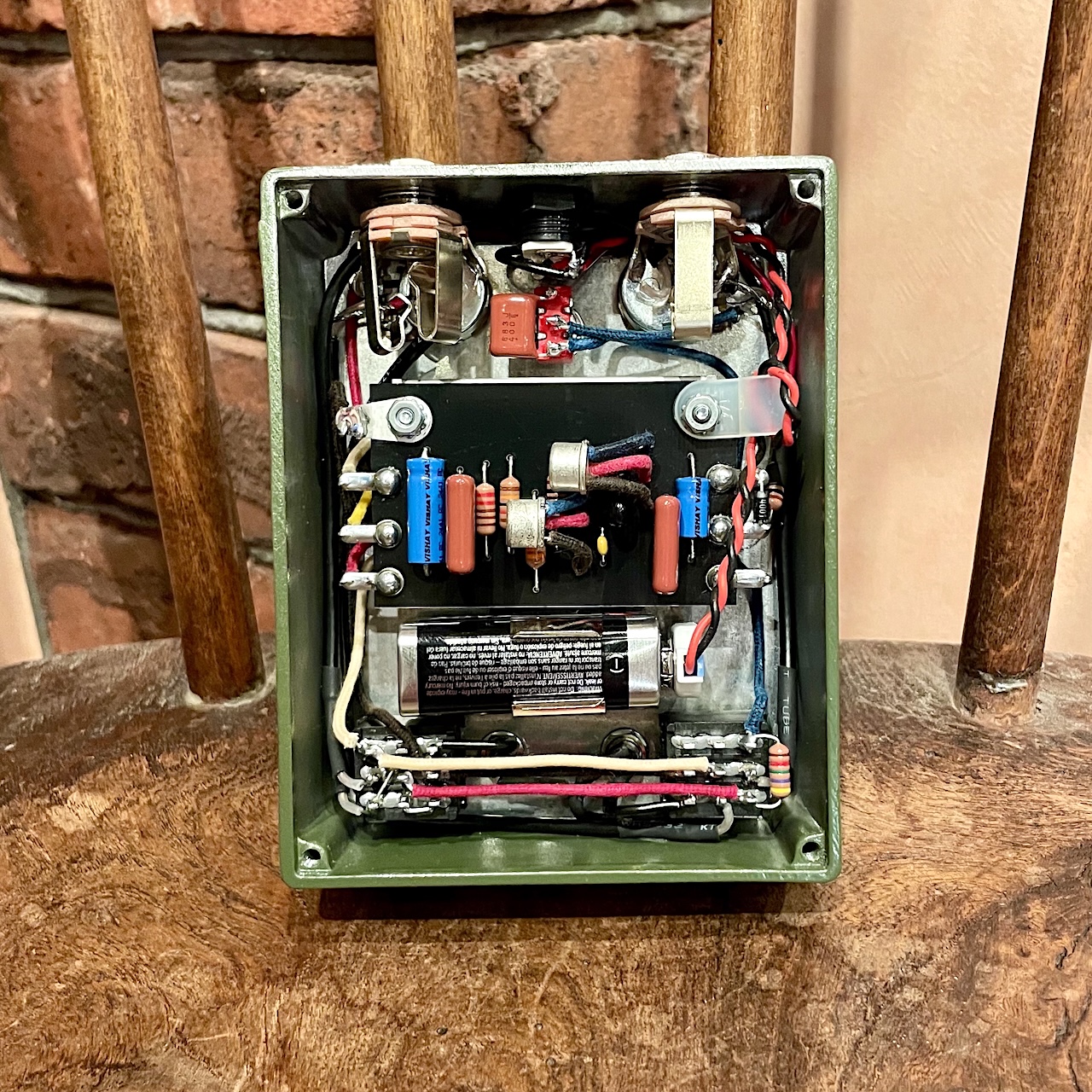 Cunningham MK 1.6 Germanium Fuzz 付属品完備 Cunningham MK 1.6 Germanium Fuzz 付属品完備 Cunningham MK 1.6