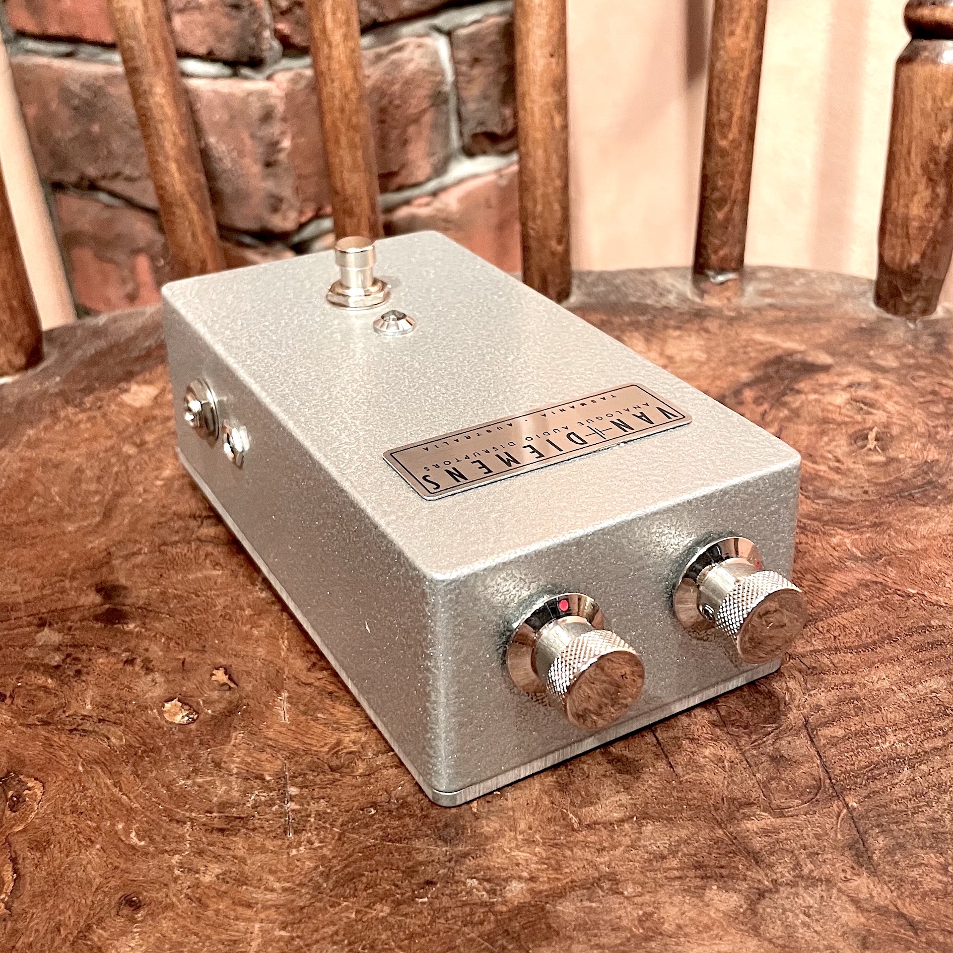 Van Diemens The Legges Tor (Hammond 1590P1) | TONE BLUE