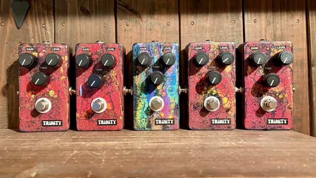 TRINITY FLUID DISTORTION