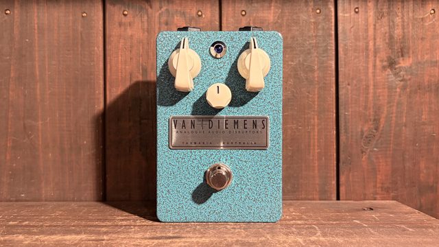 Van Diemens The AMOS Ge